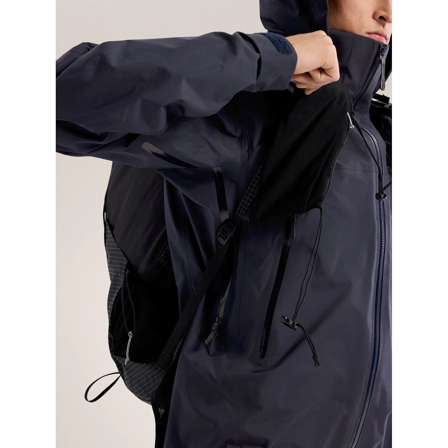 Arc'teryx Men's Beta AR Jacket