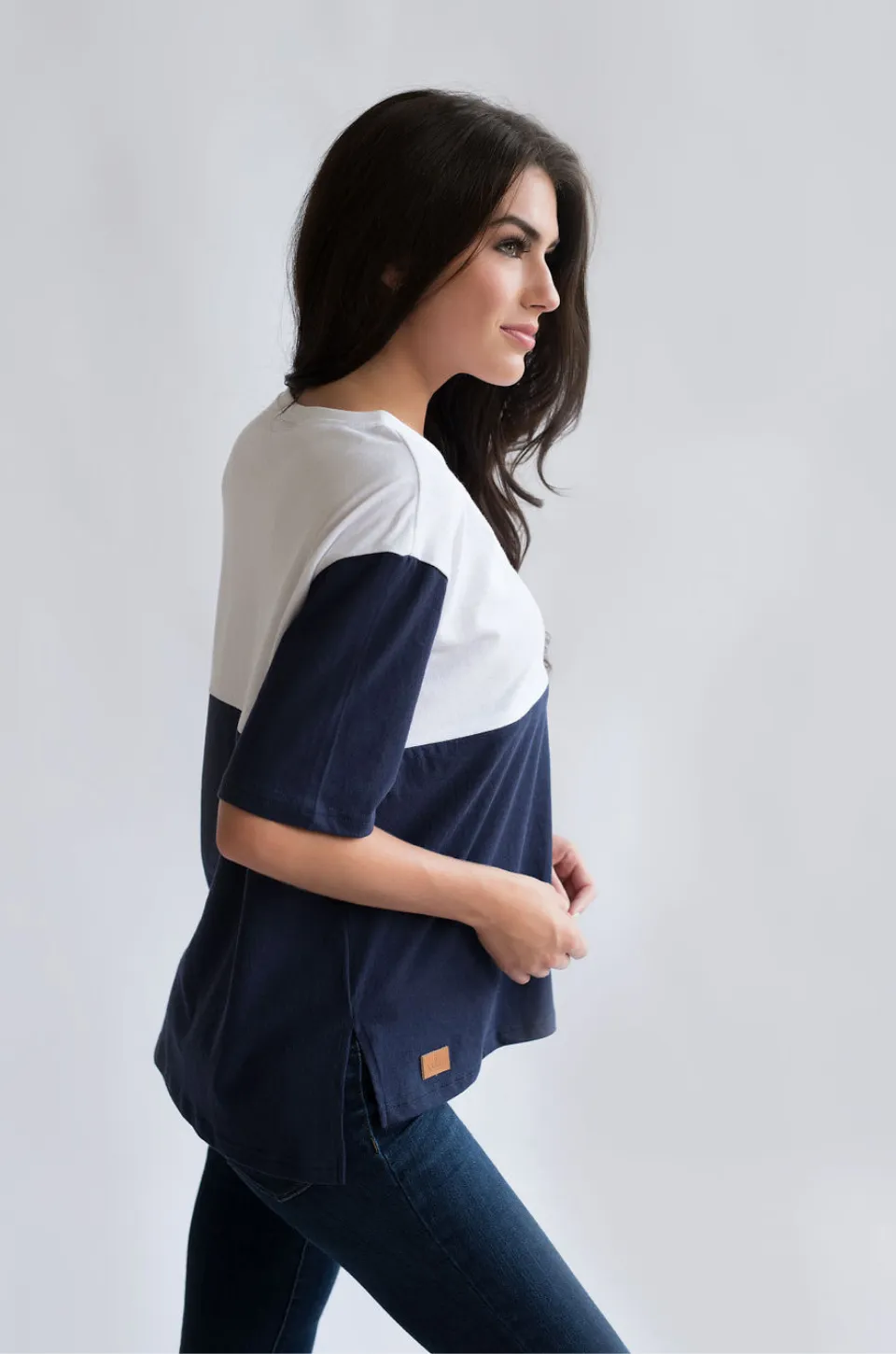 Nursing Pocket T-Shirt - Hidden Zipper - Navy/White POCKET