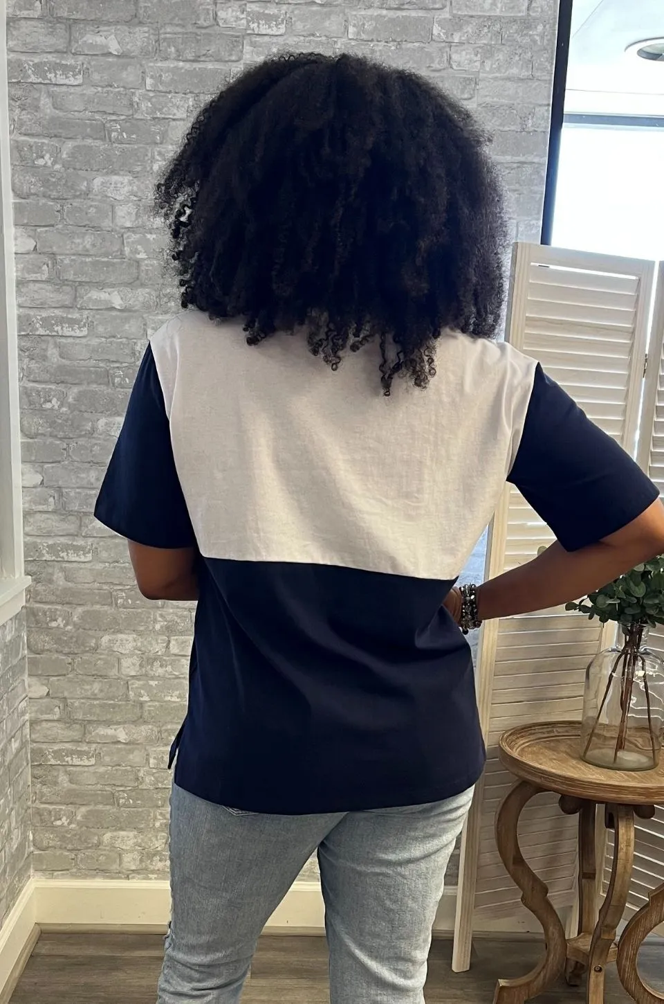 Nursing Pocket T-Shirt - Hidden Zipper - Navy/White POCKET