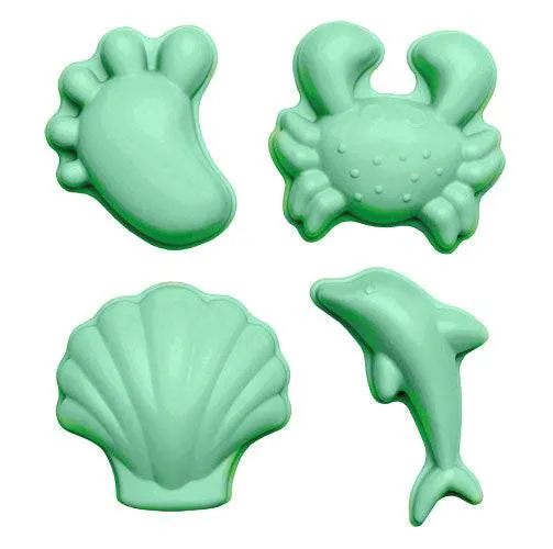 Scrunch beach set with watering can