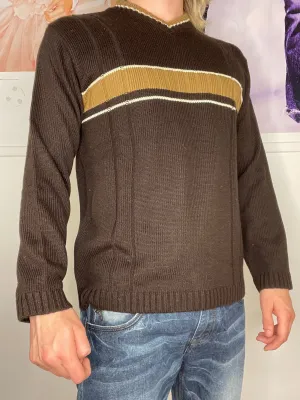 sporty knitwear v-neck jumper