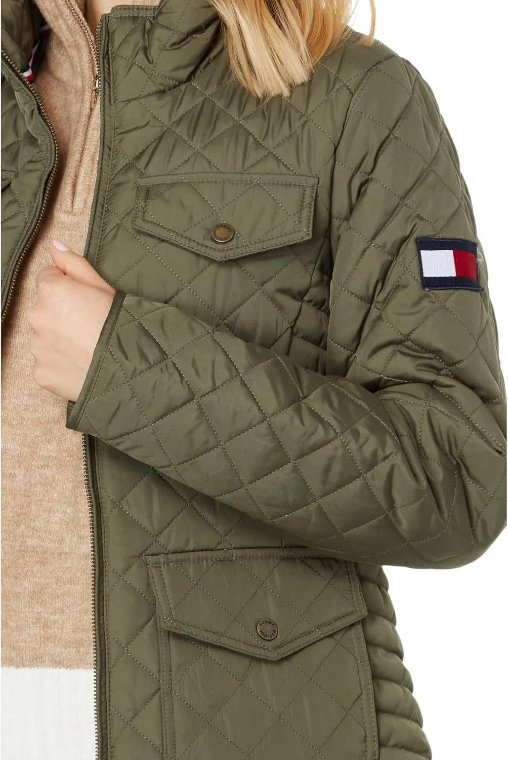 Tommy Hilfiger Plus Quilted Fall Fashion, Lightweight Jacket Women
